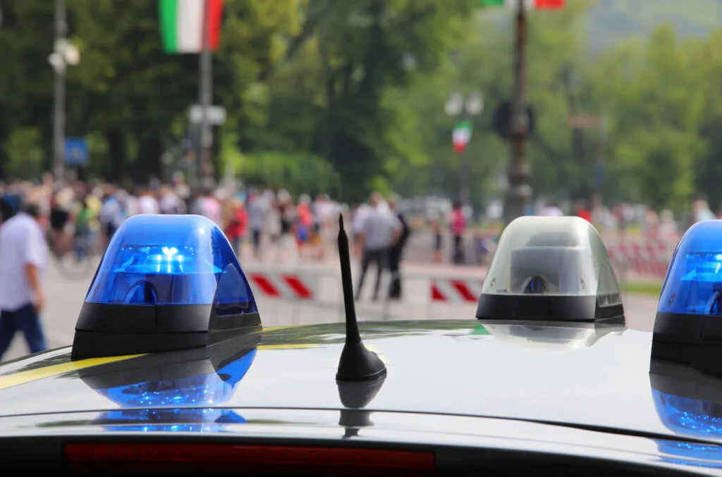 Sirene Blu, Auto Guardia di Finanza